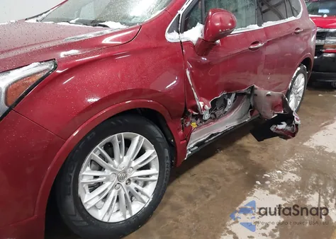 2018 Buick Envision Preferred z USA, uszkodzony, nr VIN LRBFXBSA7JD055321